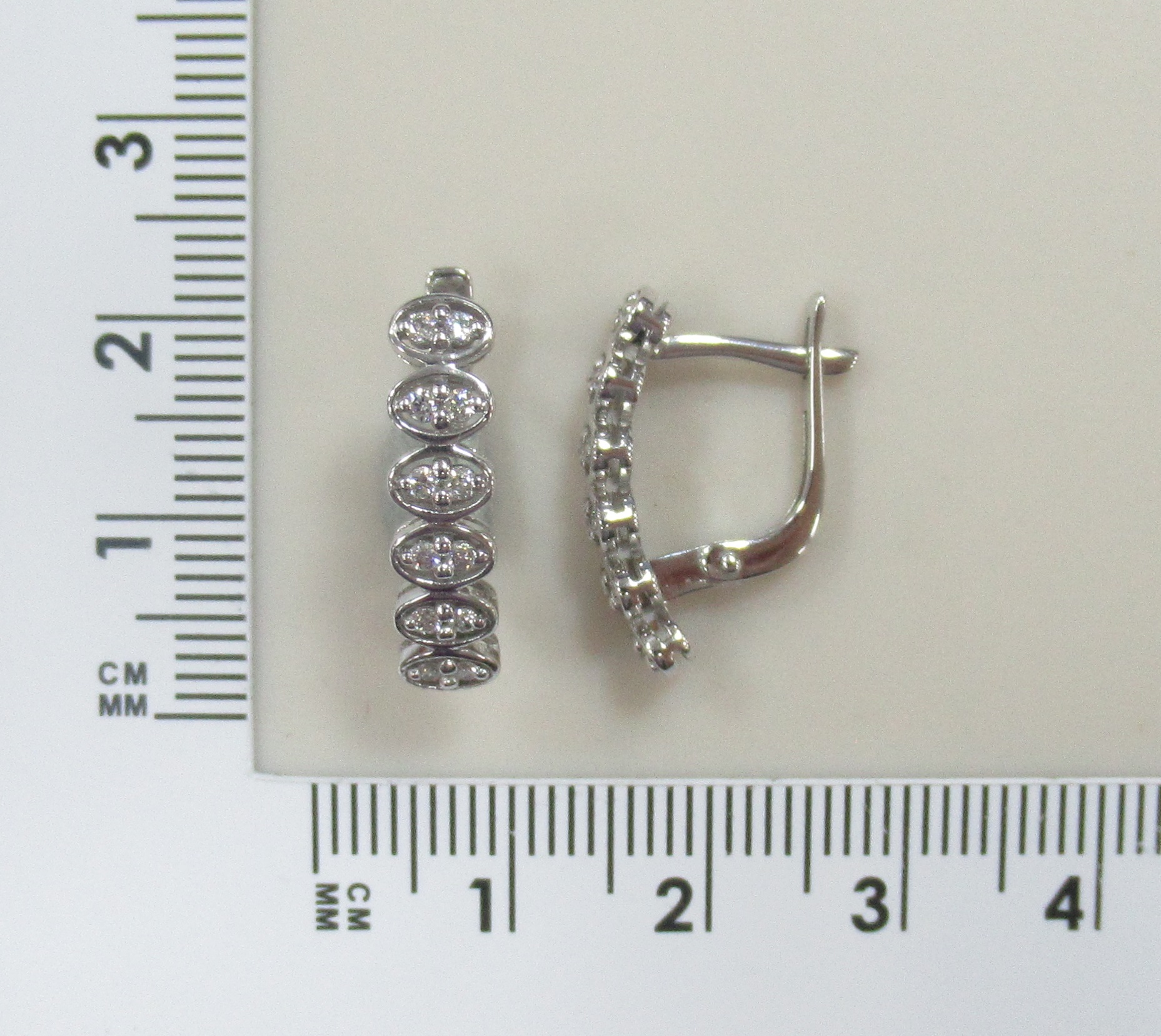 10511-001071 Серьги (Au 585)